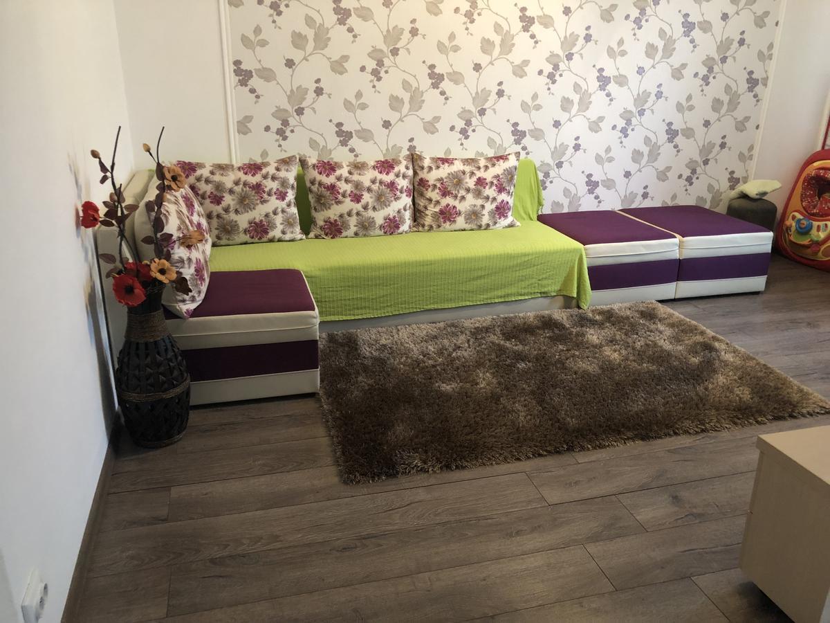 Hôtel Apartament Isabela à Năvodari Extérieur photo